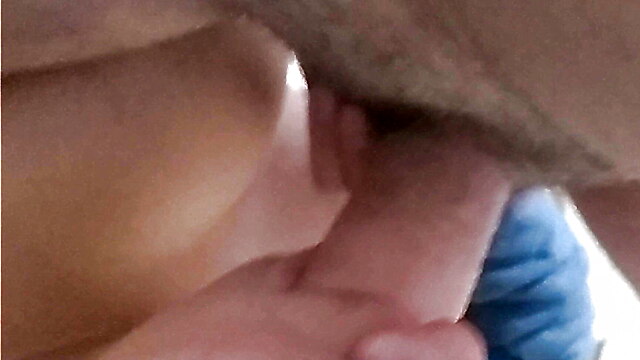 Greek bitch, girl couple cum swallow, extreme bj cum in mouths, cum wife blowjobs housewife, greek mouth