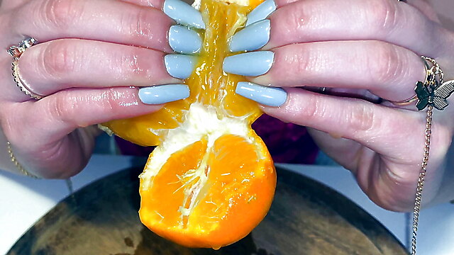 Joi edge teen, joi edging denial, fruit femdom, blonde european femdom fetish teen, nails joi scratching