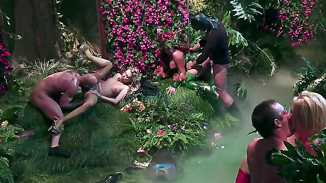 Scarlet fay, orgy blowjob parody, lesbian castle, manning lesbian, miss fairy bj