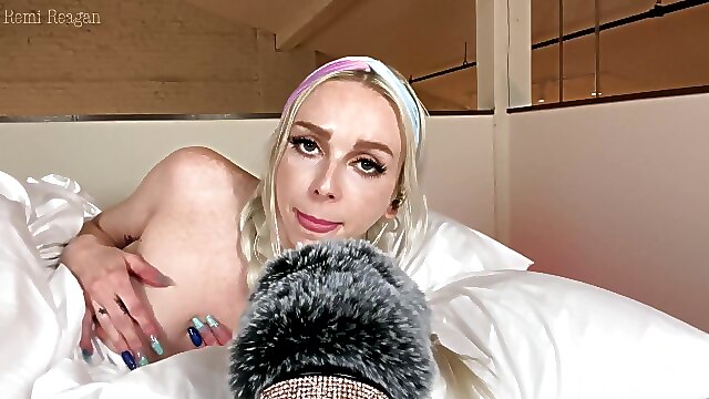 Sperm before bed, woman joi countdown, asmr instructions, mouth countdown, blonde countdown joi