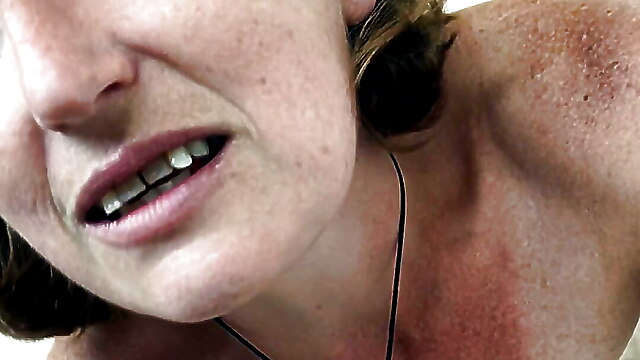 Toilet close up pee, toilet piss mature, toilet british, girls peeing british, british mature piss