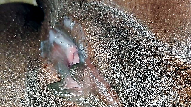 Jamaican massage, real jamaican, lesbian squirt clit, lesbian creampie eating, lesbian creamy cum