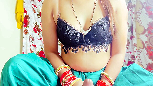 Dirty talk indian babe, mom and sister cfnm, young sister blowjob cum in mouth, indian pov blowjob handjob, dirty talk cum in me