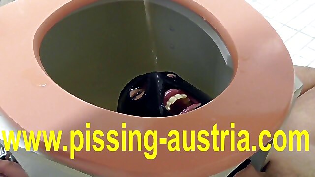 Asian toilet bdsm, natursekt dusche, toilet japanese handjob, toilet fetish mistress, asian pee slave